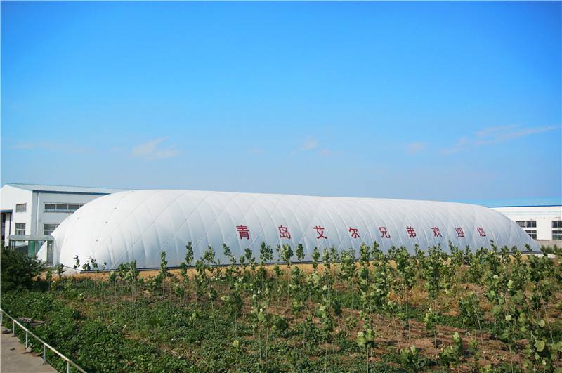  目前，推廣和發(fā)展氣膜結(jié)構(gòu)建筑已刻不容緩