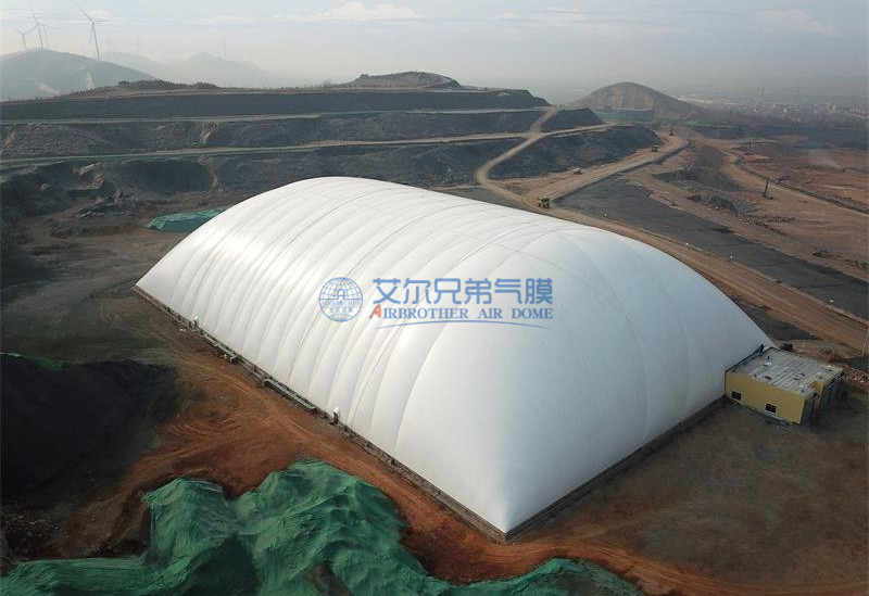 對于廢物及廢水中的氣體進行管控，氣膜建筑給我們提供了新的思路