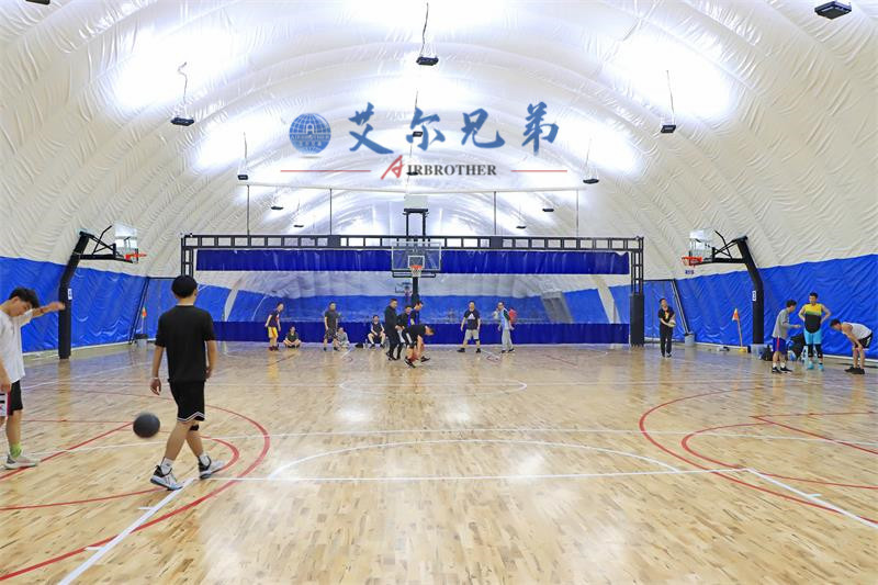 氣膜建筑作為體育場(chǎng)館來使用安全、防風(fēng)、防雪